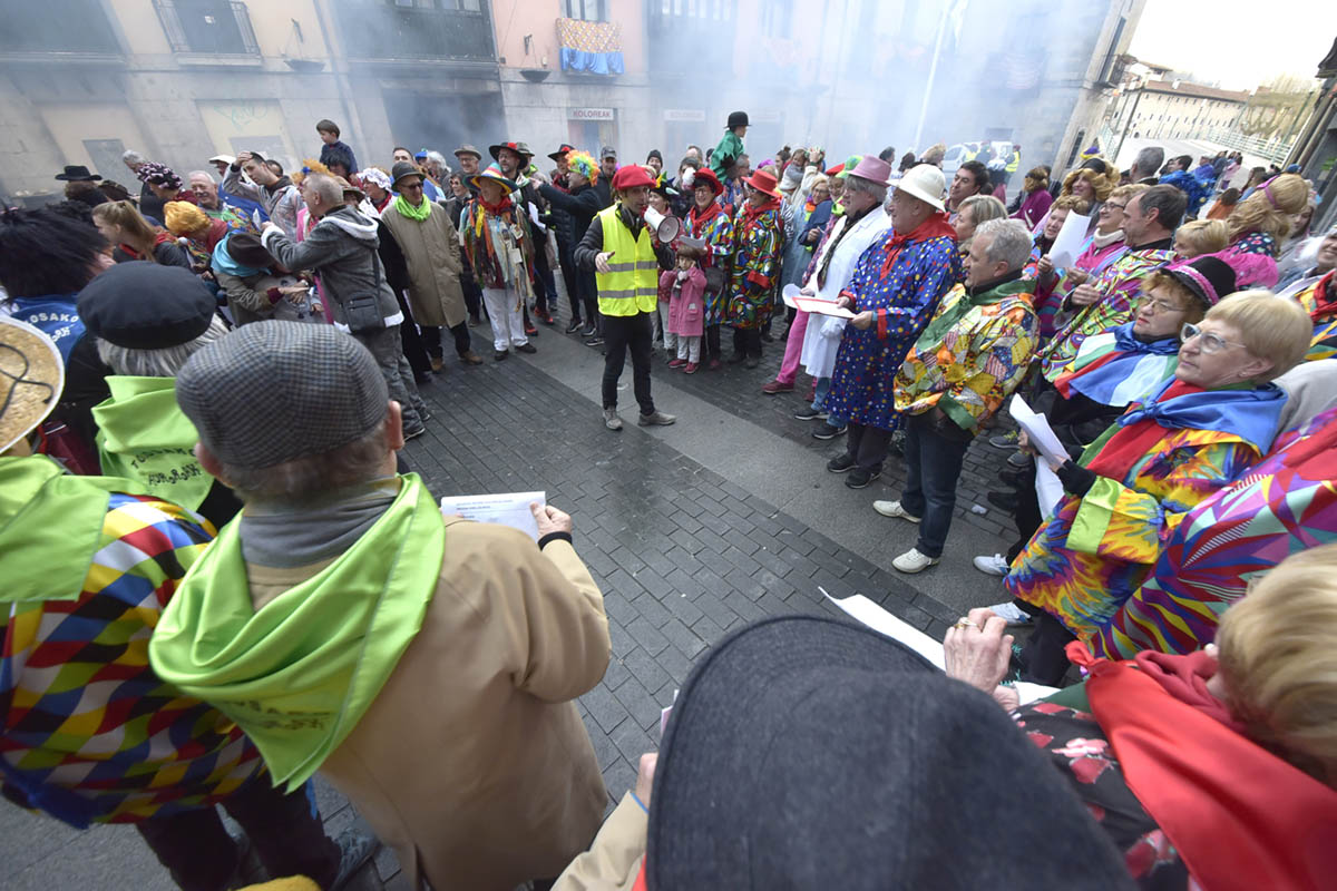 Auroros durante la Diana de los Carnavales de Tolosa 2020